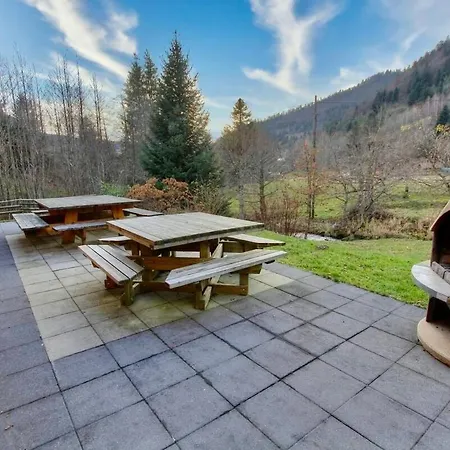 Le Murmure Du Ruisseau, 4 Etoiles Avec Sauna Et Terrasse * La Bresse