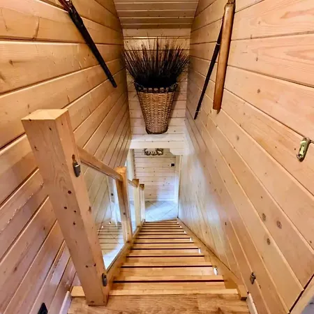 Chalet Le Murmure Du Ruisseau, 4 étoiles Avec Sauna Et Terrasse *