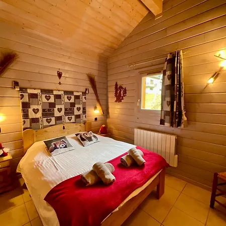 Le Murmure Du Ruisseau, 4 étoiles Avec Sauna Et Terrasse Chalet *